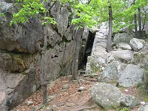 Robbers Cave - Nooks n Crannies.